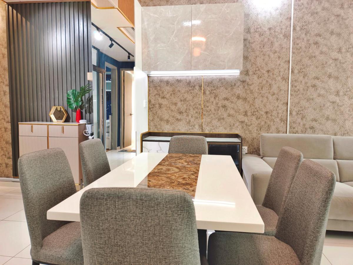 Beacon Executive Suite At Georgetown For 10Pax And 2 Bed Room エクステリア 写真