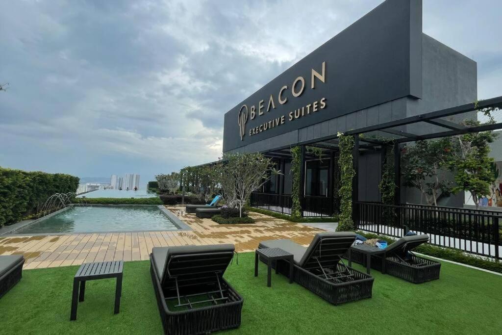 Beacon Executive Suite At Georgetown For 10Pax And 2 Bed Room エクステリア 写真