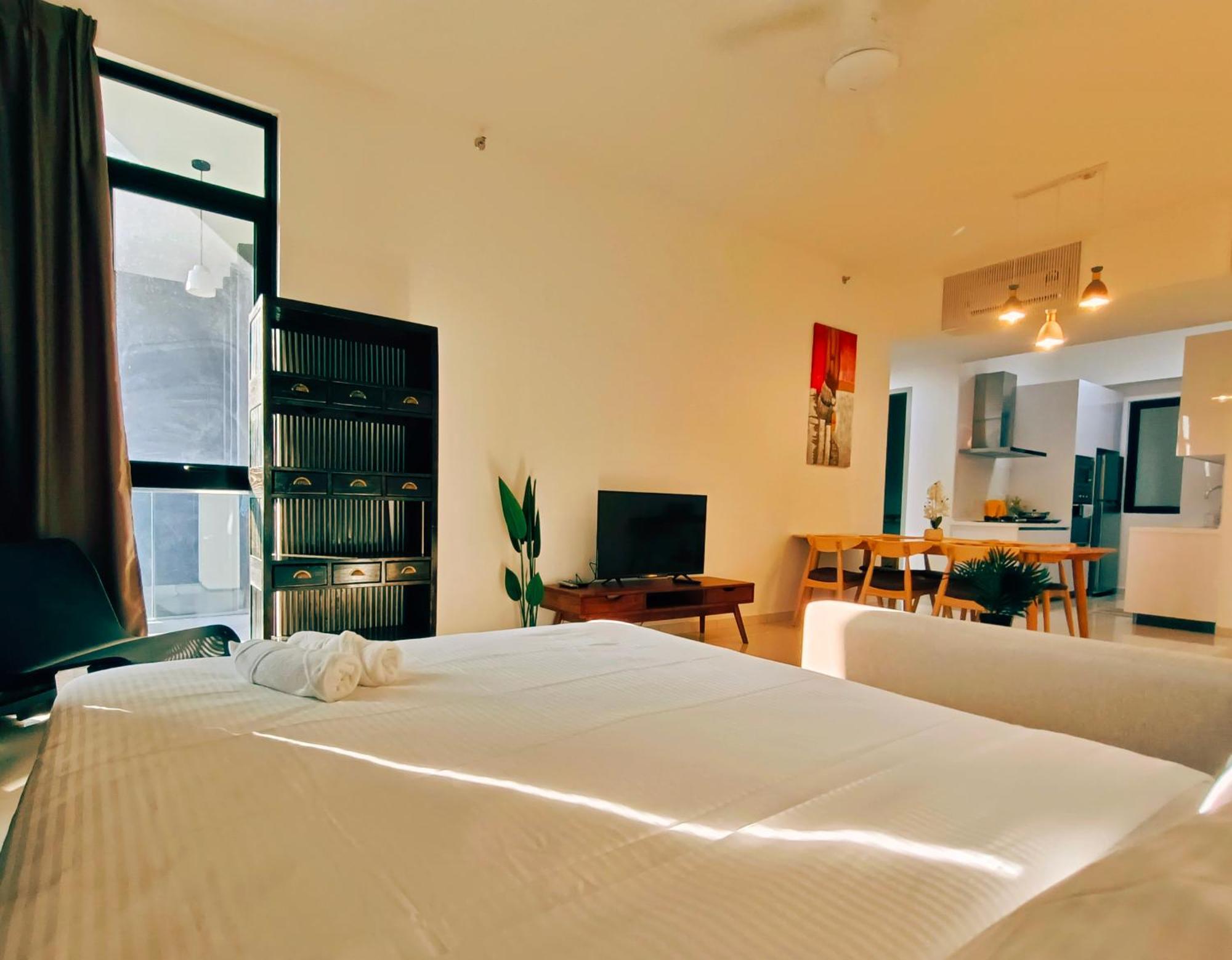 Beacon Executive Suite At Georgetown For 10Pax And 2 Bed Room エクステリア 写真